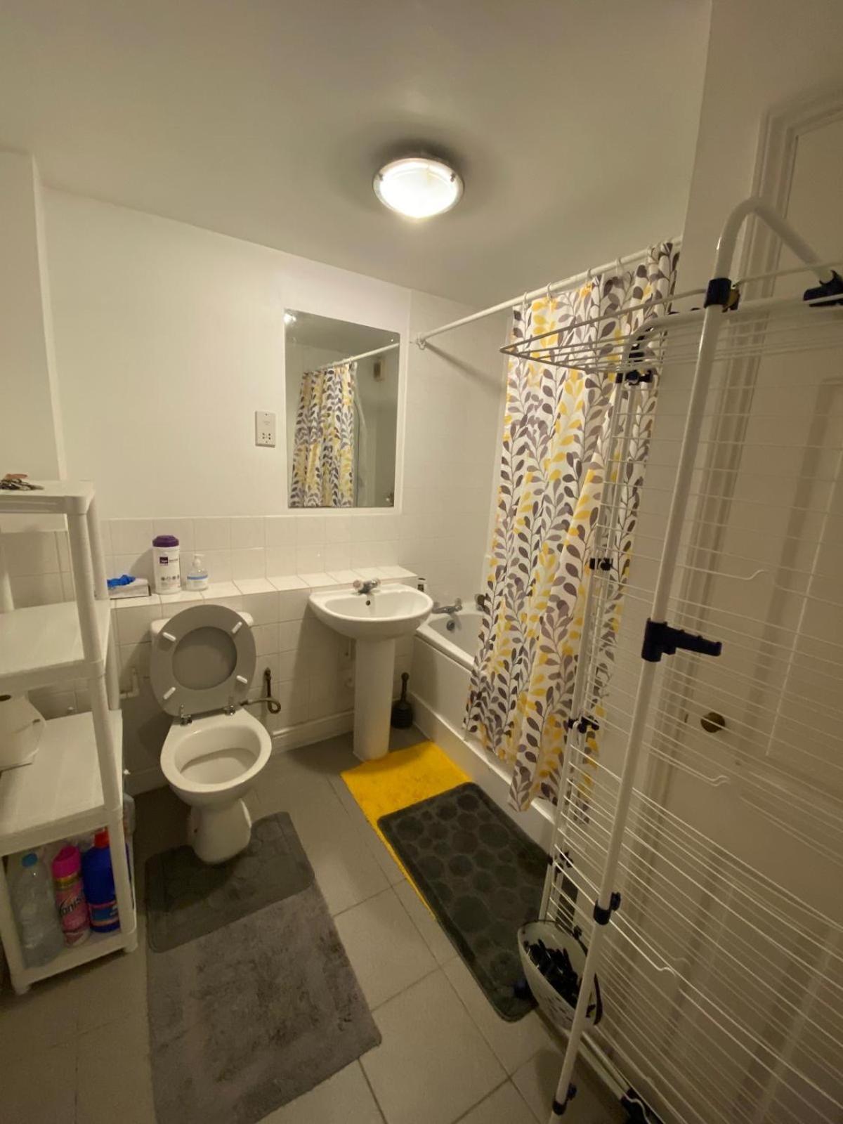 The Right Place. A Fabulous/Cozy Double Room Лондон Экстерьер фото